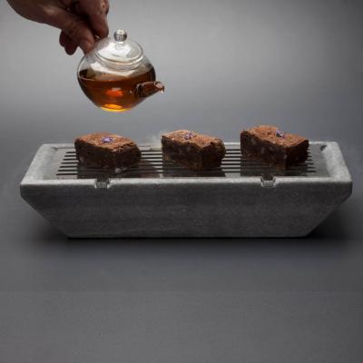 Cool BBQ XL  Size aprox.: 30 x 16 x H.6 cm  