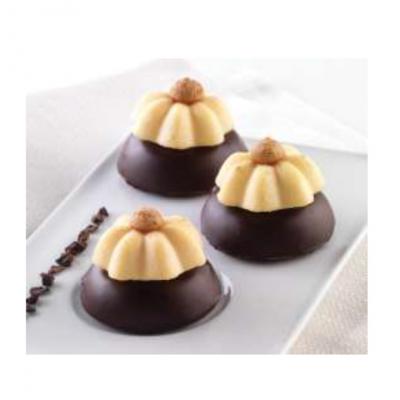 Petit fours