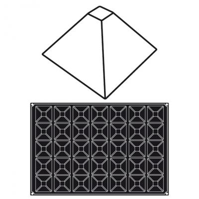 Pyramids - 70x70x45mm 